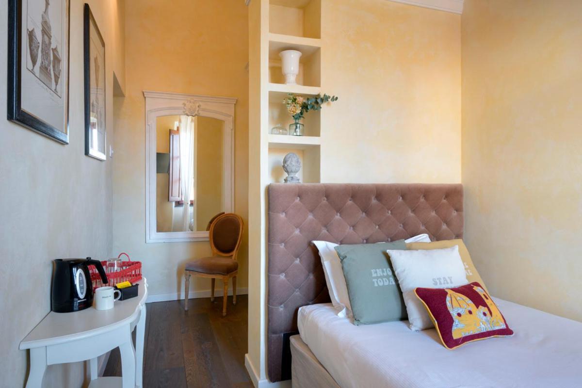 Bed and breakfast Mabelle Firenze Residenza Sassetti Extérieur photo