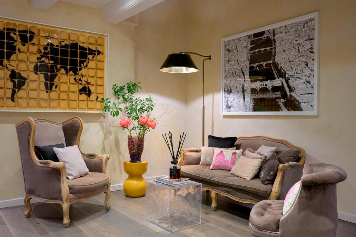 Bed and breakfast Mabelle Firenze Residenza Sassetti Extérieur photo