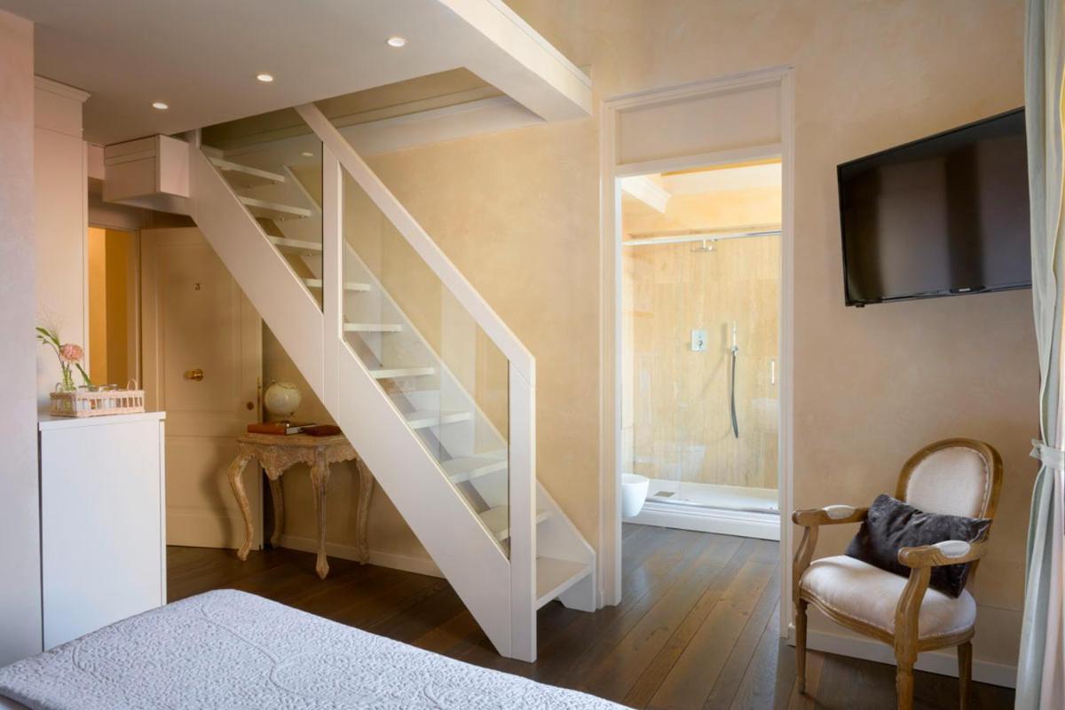 Bed and breakfast Mabelle Firenze Residenza Sassetti Extérieur photo